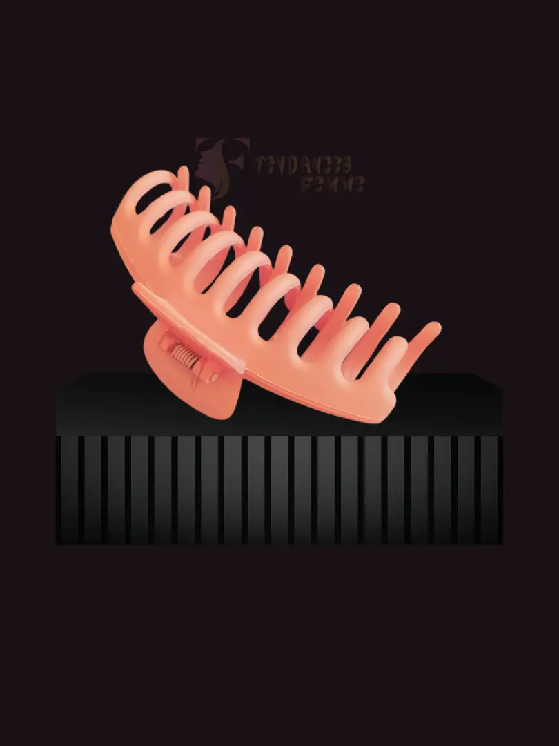 pince à cheveux mat femme